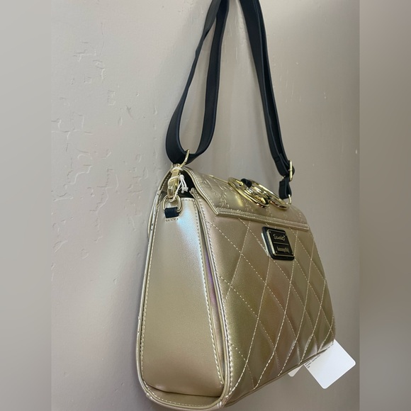 Loungefly Gold Quilted Shoulder Bag - Picture 3 of 6